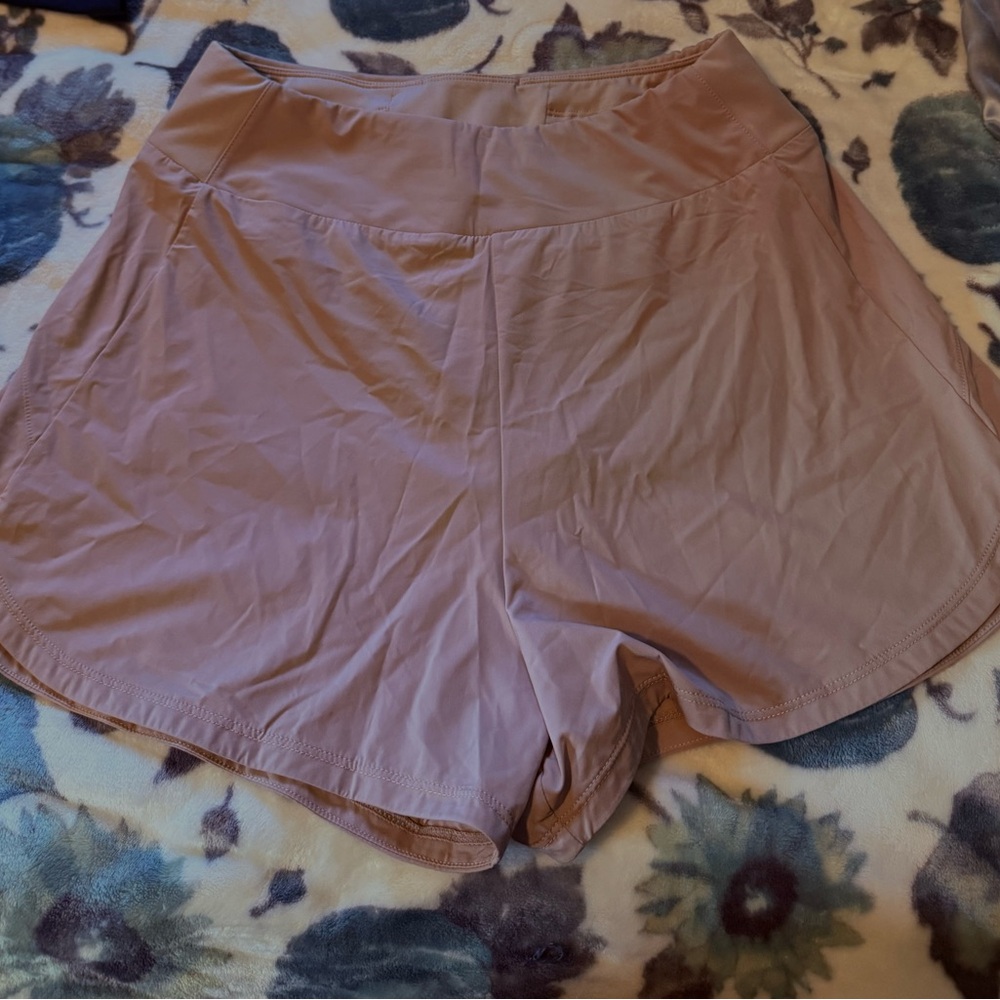 Nike Women's Tan Skorts